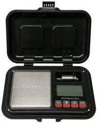 digital-tank-mini-scale-20g-x-0-001g.jpg Digital Tank Mini Scale – 20g x 0.001g - Image 1